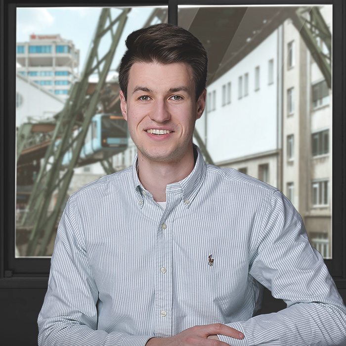 1-2-3-Dienstleistungen, Niclas Monz, Reinigungskraft Wuppertal